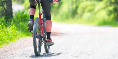 banden-mountainbike-voor-op-de-weg